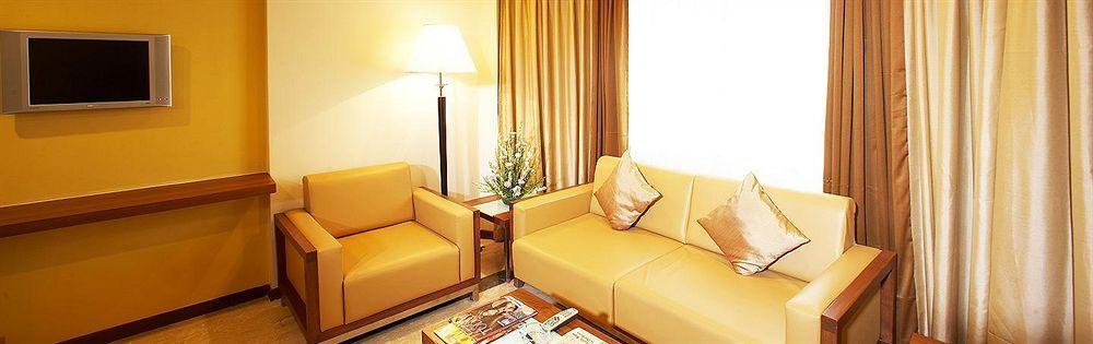 The Residency, Chennai Hotel Ngoại thất bức ảnh
