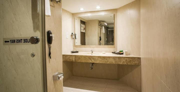 The Residency, Chennai Hotel Ngoại thất bức ảnh